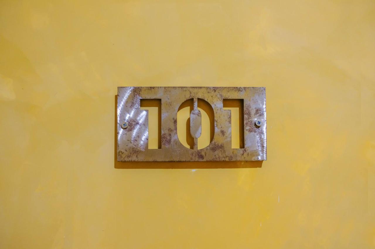 Eo Gio Co Homestay クイニョン エクステリア 写真
